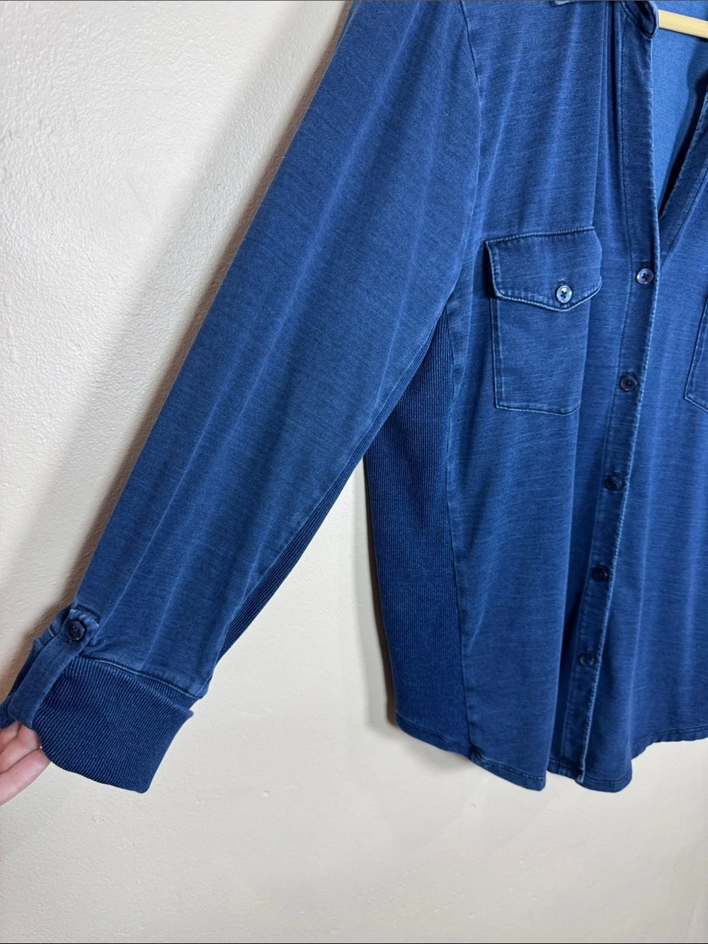 Chico's Womens Chambray Button-Down Shirt XL Stretch Casual Coastal Preppy